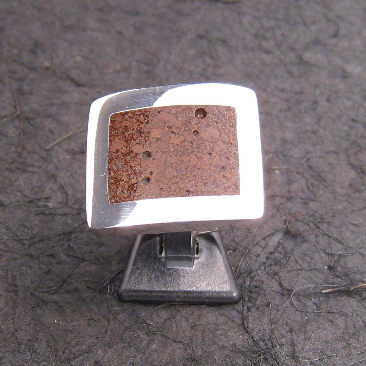 R1269 | Ring