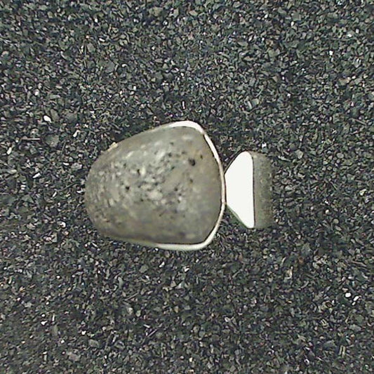 R1282 | Ring