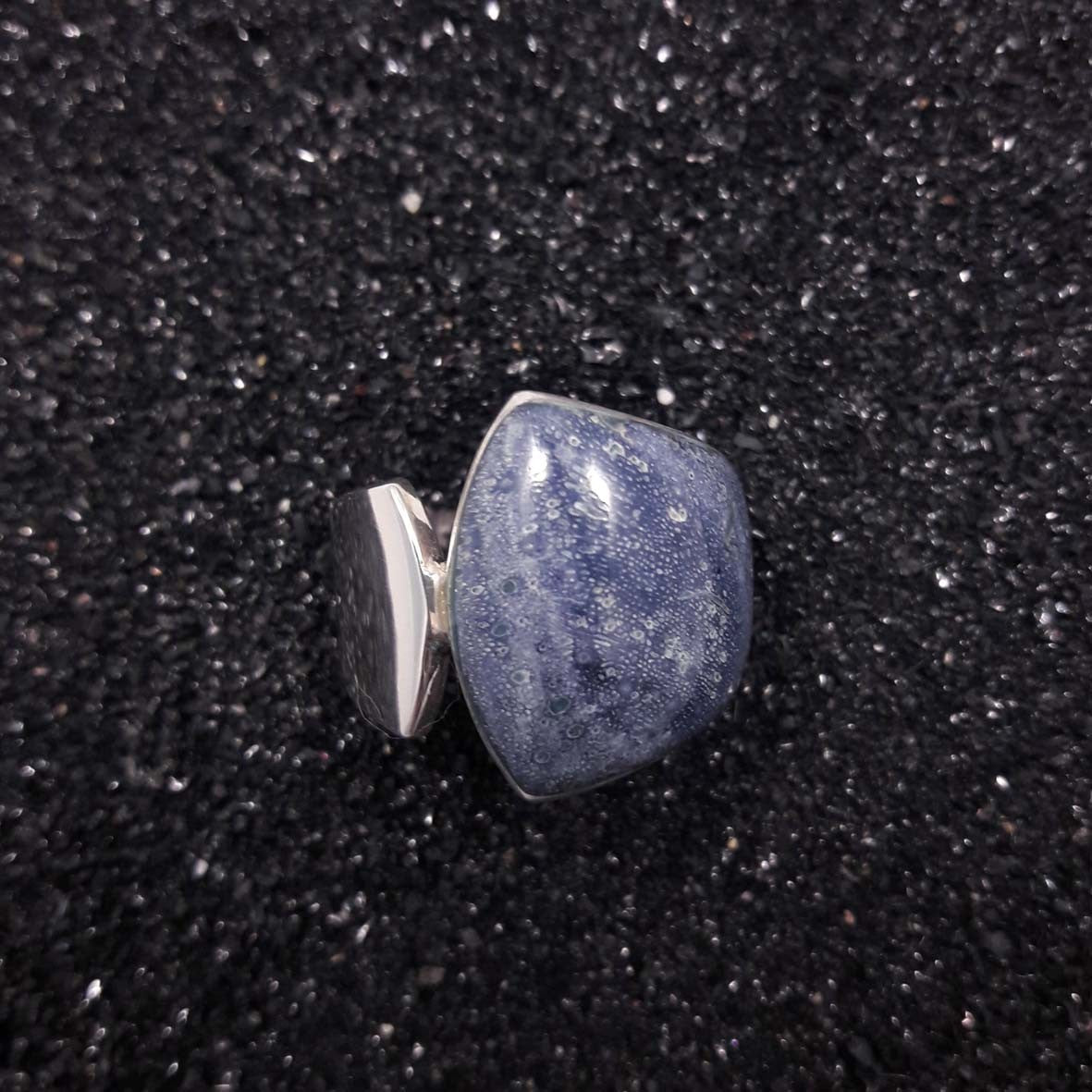 R1293 | Ring
