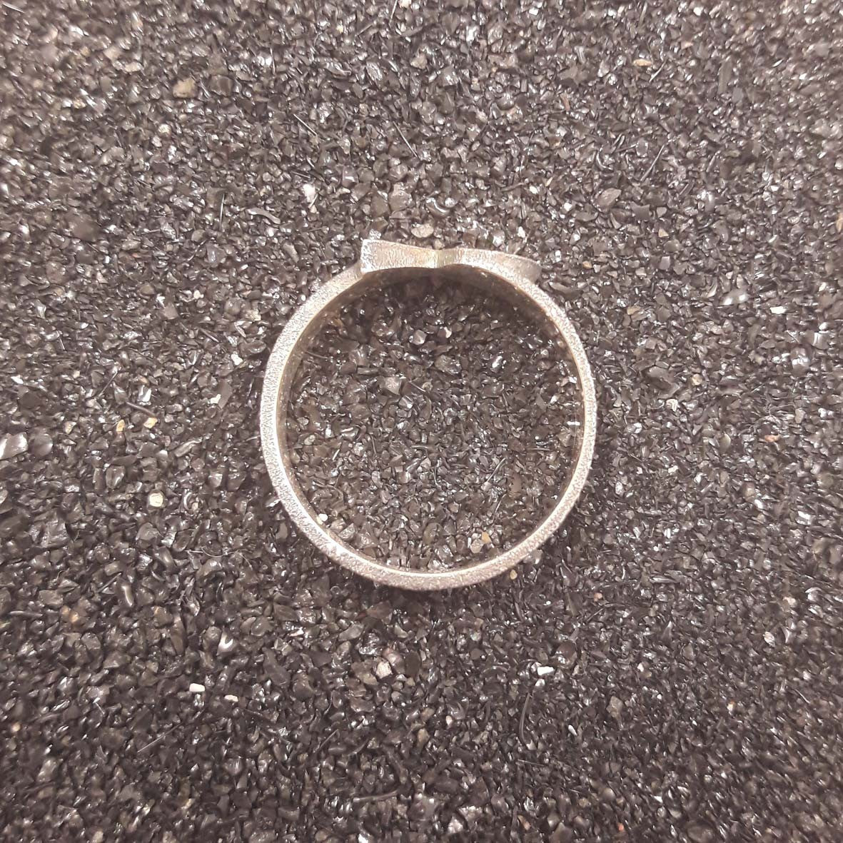 R1294 | Ring