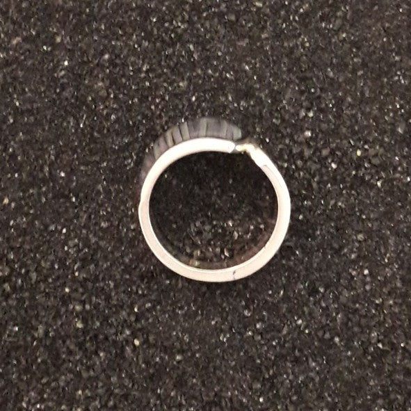R1302 | Ring
