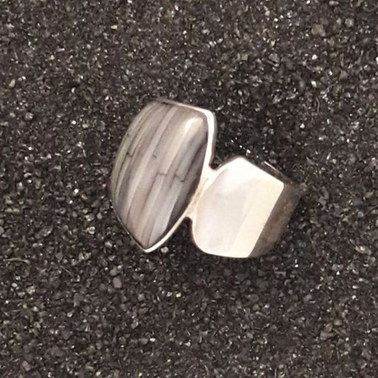 R1302 | Ring