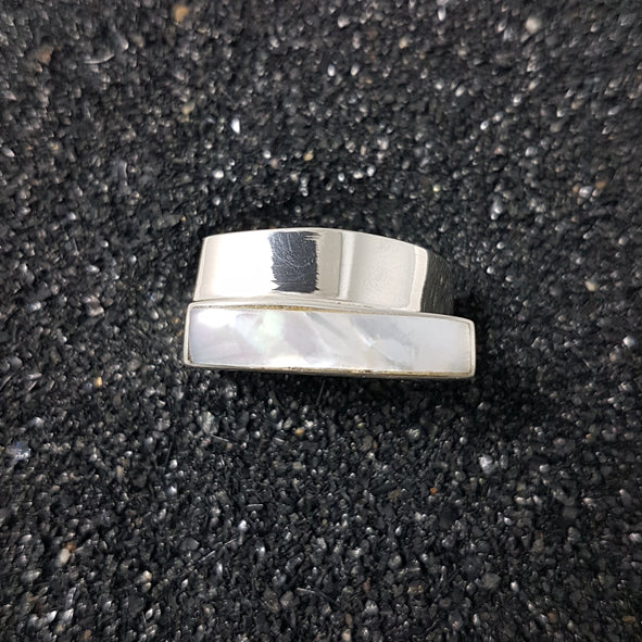 R1318 | Ring