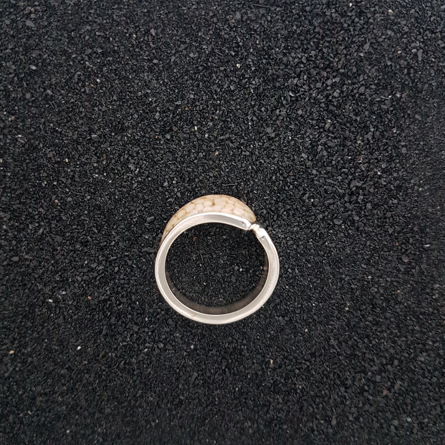 R1319 | Ring