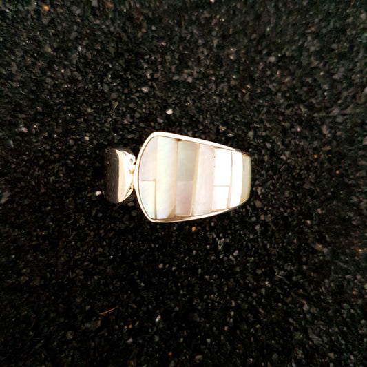 R1320 | Ring
