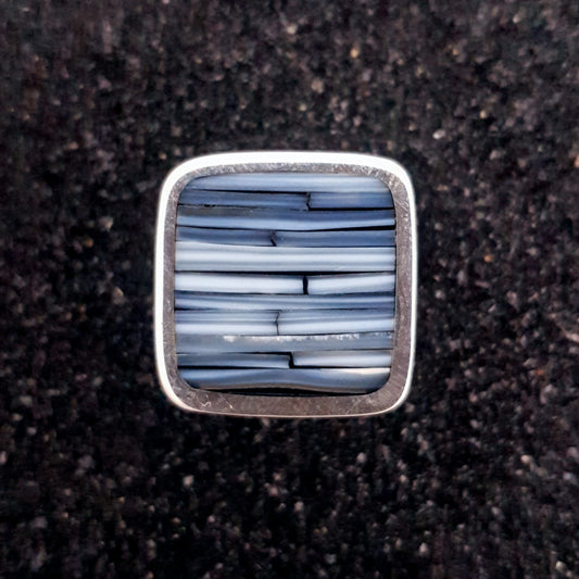 R1323 | Ring