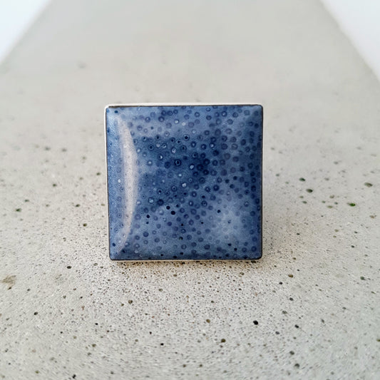 R1334 | Ring