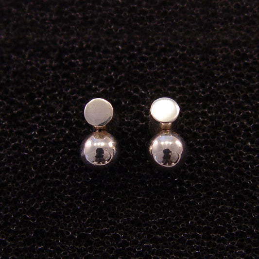 S0937 | ear studs