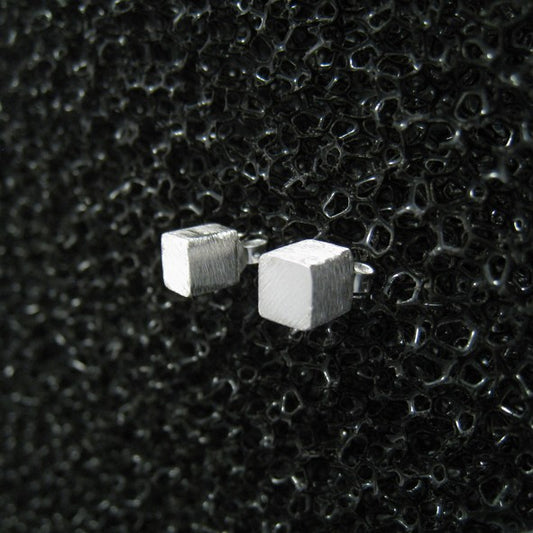 S1230 | ear studs