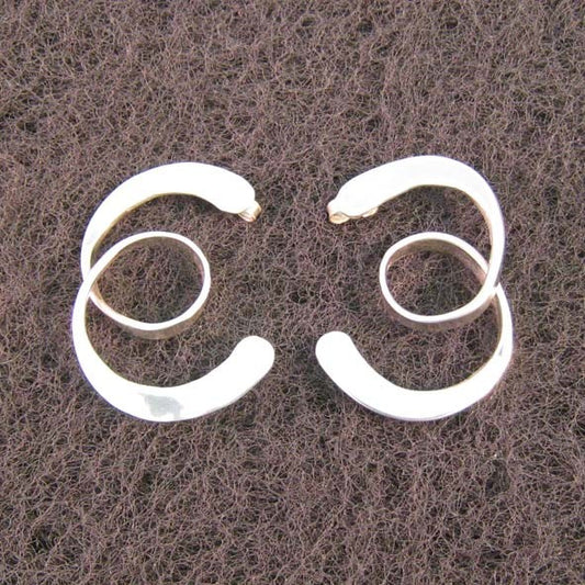 S1374 | ear studs