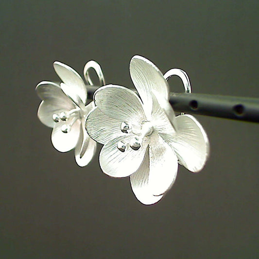 S1380 | ear studs