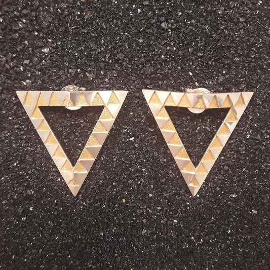S1513 | ear studs