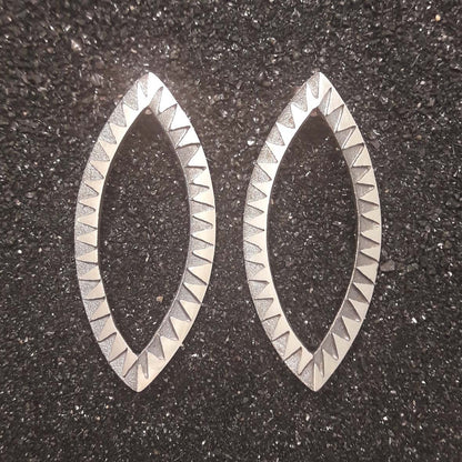 S1515 | ear studs