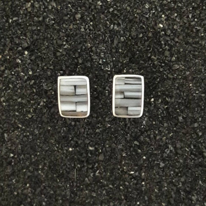 S1518 | ear studs
