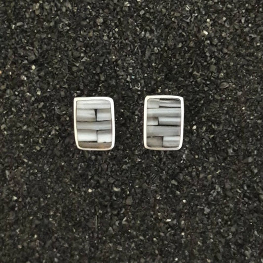S1518 | ear studs