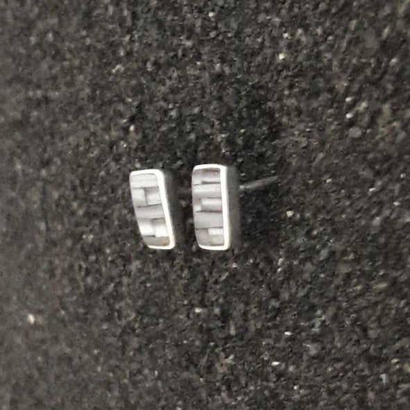S1518 | ear studs