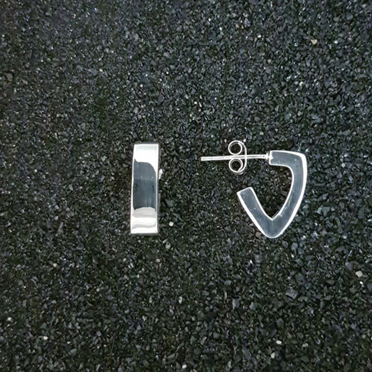 S1535 | ear studs