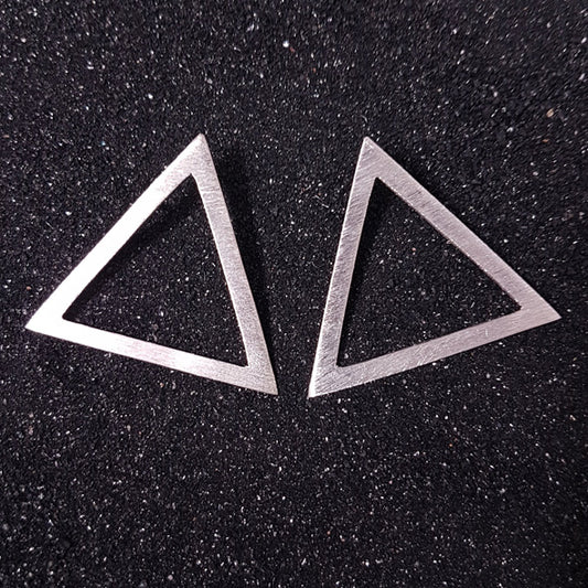 S1548 | ear studs