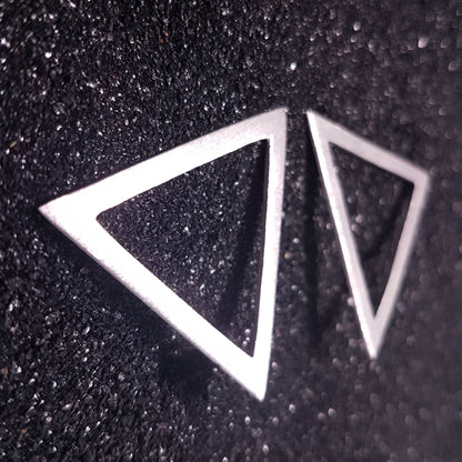 S1548 | ear studs