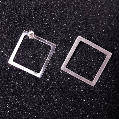 S1549 | ear studs