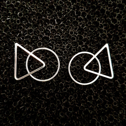 S1569 | ear studs